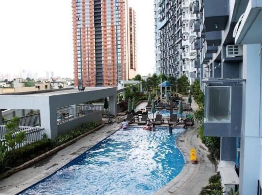Cubao Manhattanheights U31N Tb, Studio Unit Манила Экстерьер фото