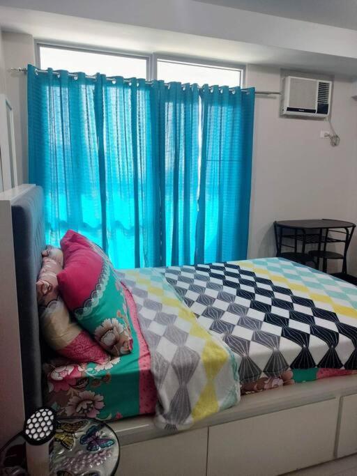Cubao Manhattanheights U31N Tb, Studio Unit Манила Экстерьер фото